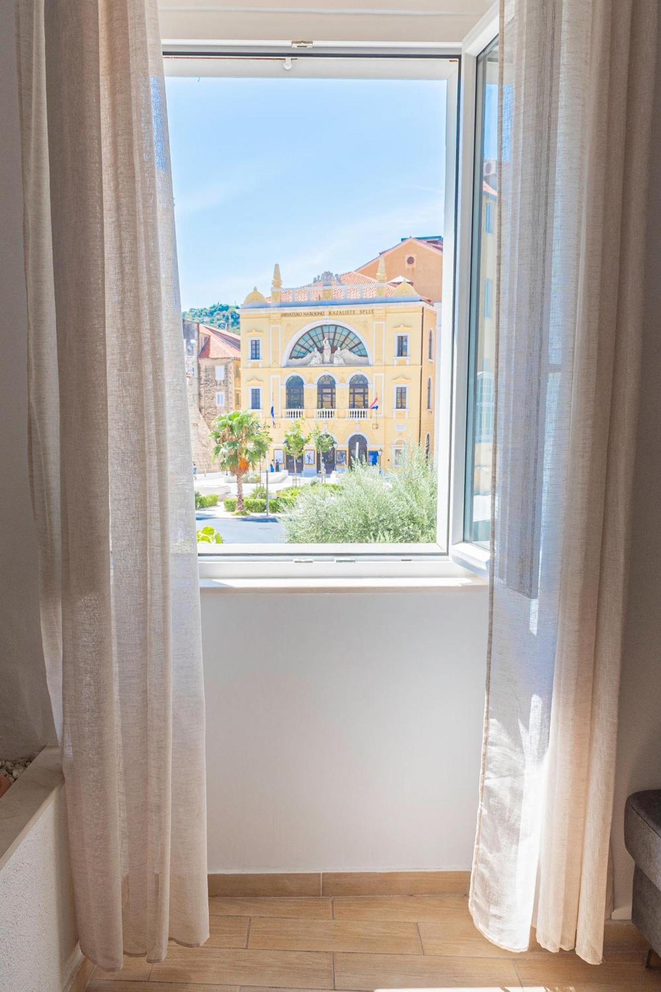 Gundula In The Heart Of Split